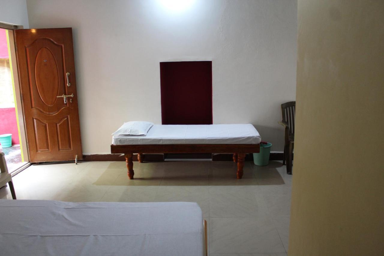 Riverside Homestay Hampi Extérieur photo